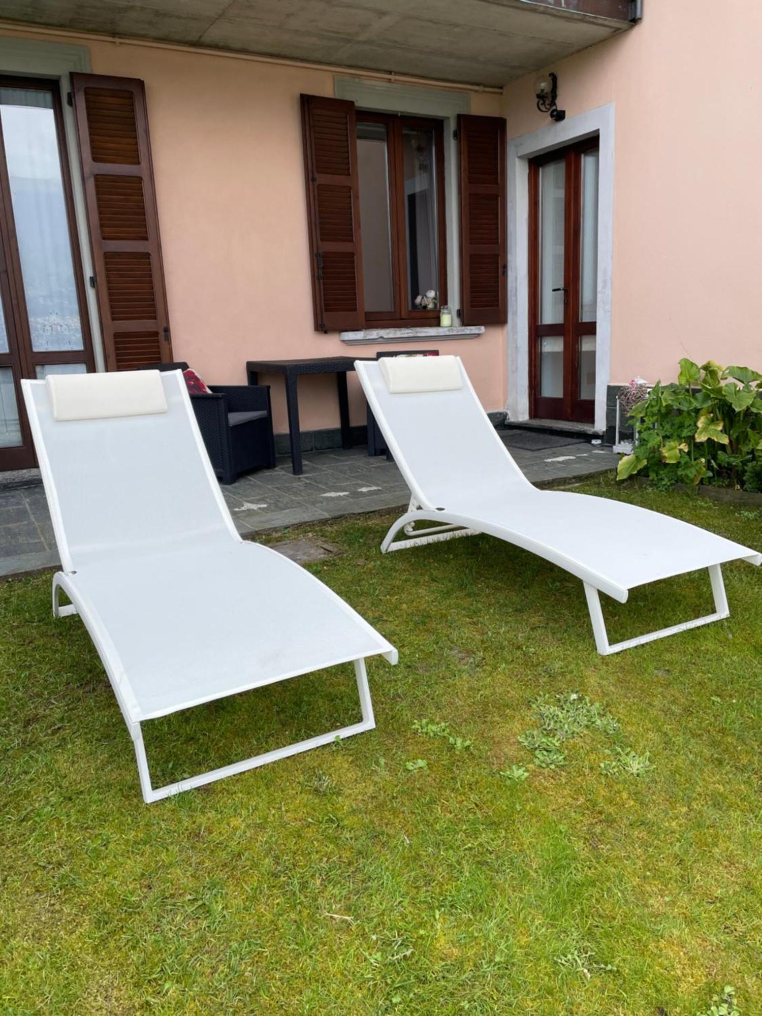 Peonia Apartment - Appartamento Vista Lago Лецено Екстериор снимка